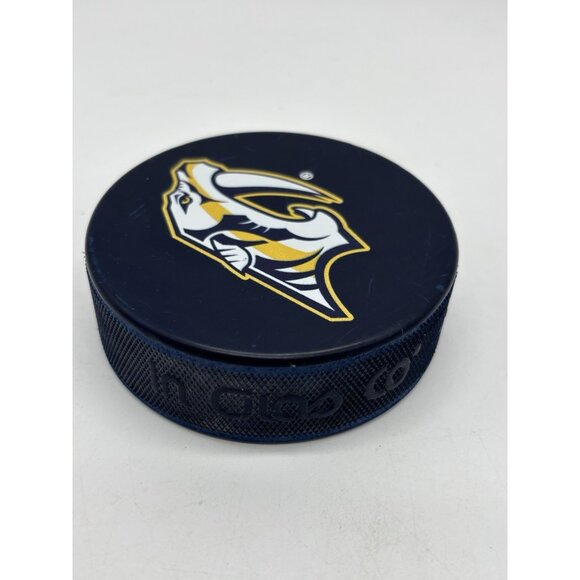 Nashville Predators InGlasco NHL Logo Hockey Puck - Picture 6 of 6